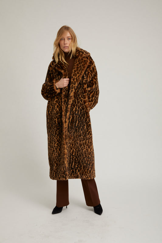 Classic Faux Fur Coat by SPRWMN