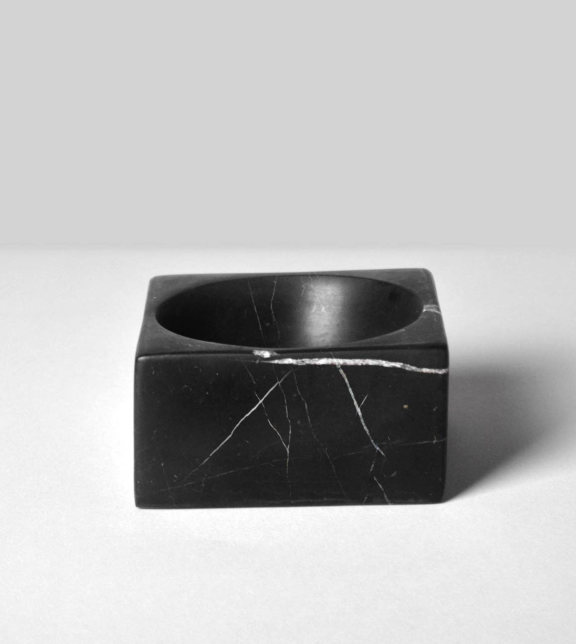 BLACK MARBLE SQUARE BOWL