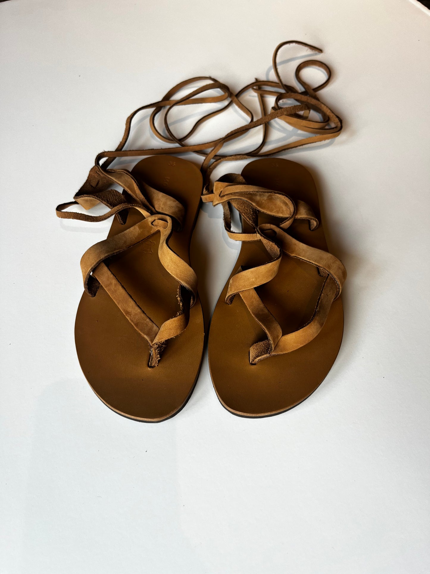 Eresos Sandal