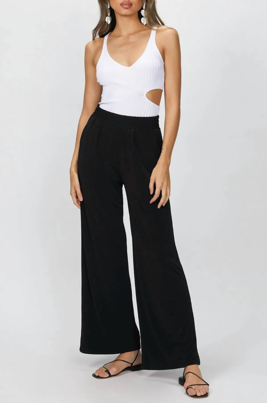 Wide Leg Pocket Pant by Lanston