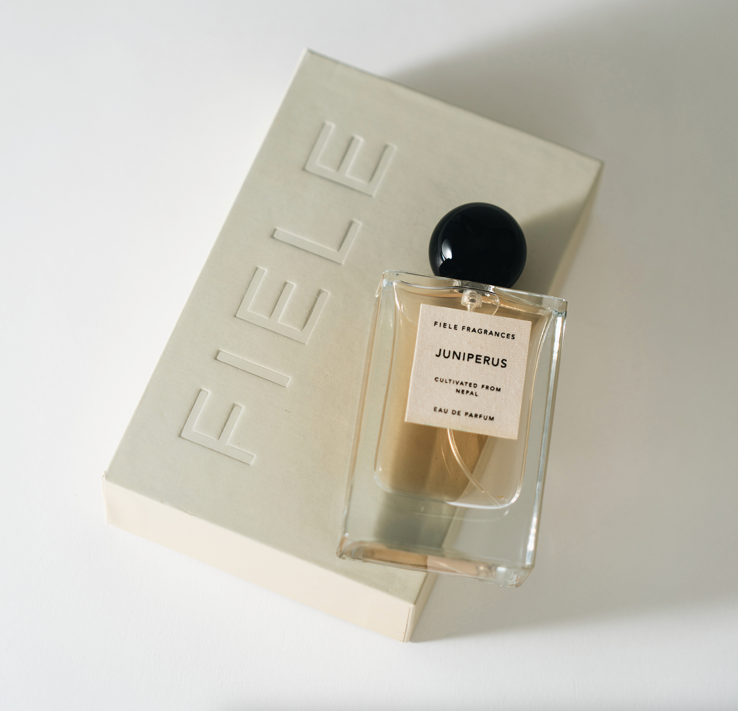 Juniperus eau de parfum by Fiele Fragrance